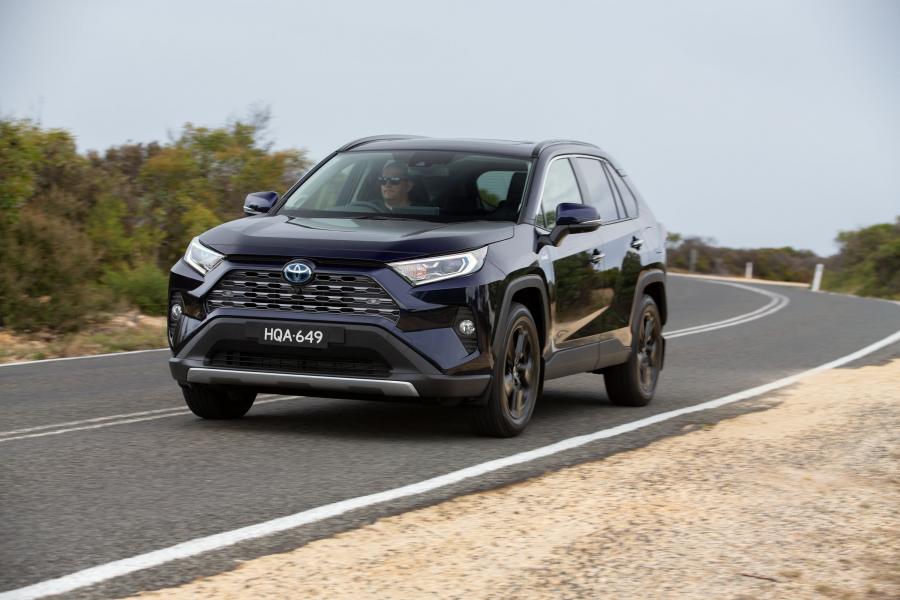  Toyota RAV4 Hybrid Cruiser 2019 года  (AU) (фото 16 из 21)
